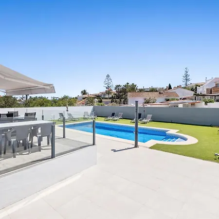 Amazing In El Faro Villa Fuengirola