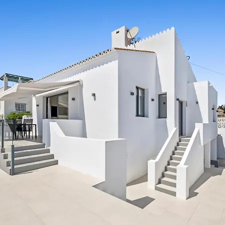 Amazing In El Faro Fuengirola