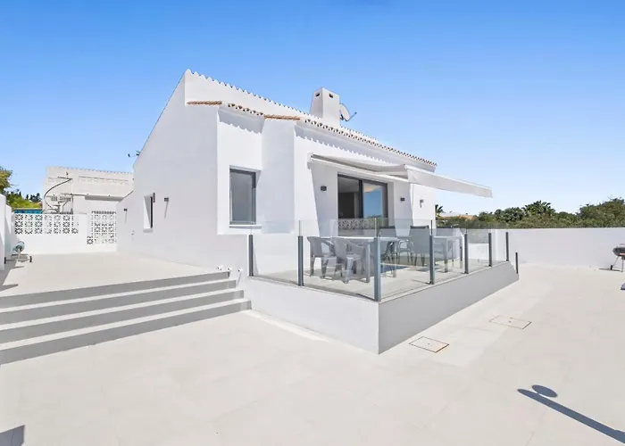 Amazing In El Faro Villa Fuengirola